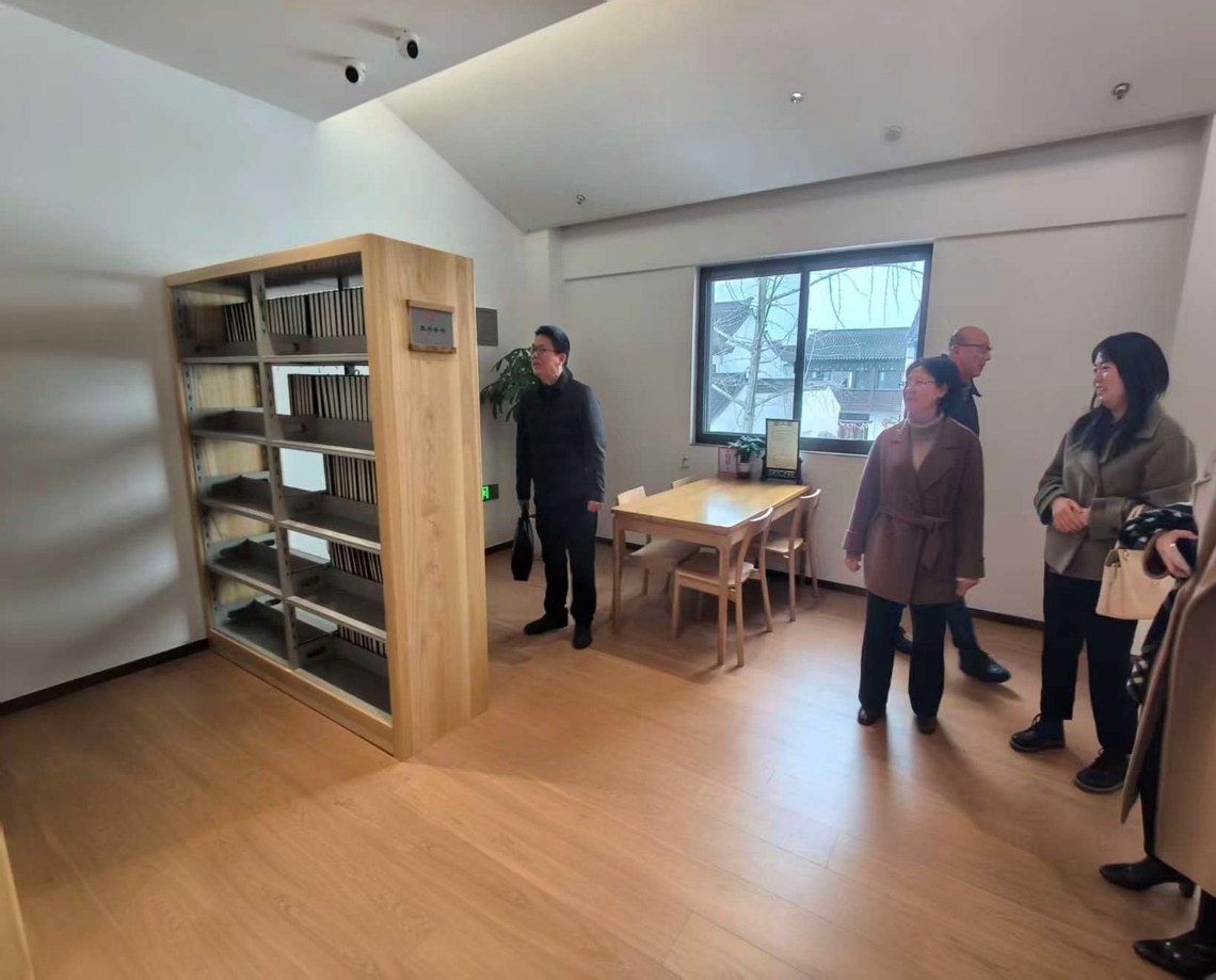 天博体育
方志文化研究团队前往苏州市方志馆交流调研